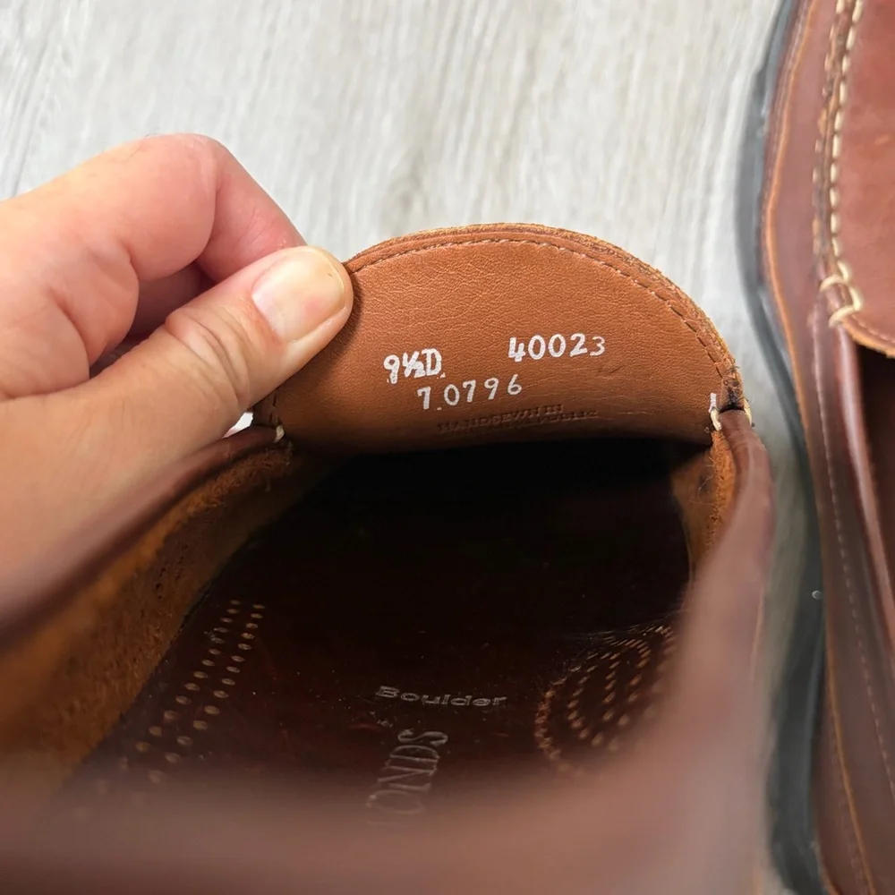 Allen Edmonds Boulder Venetian Driving Moccasin Men's Size 9.5 Brown Excellent